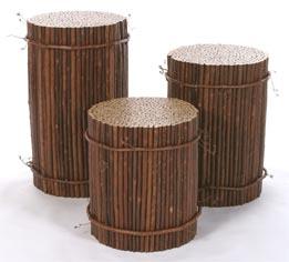 Round Bundle Tables with Grapevine Rings